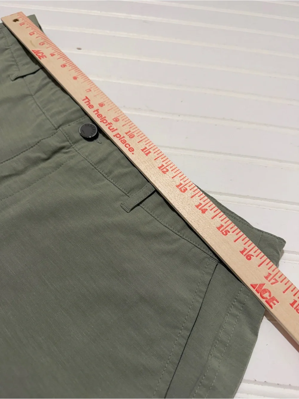 Faherty Brand All Day Hybrid Shorts Olive Green Size Medium